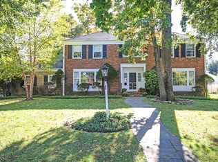 99 Fairway Ave, Verona, NJ 07044