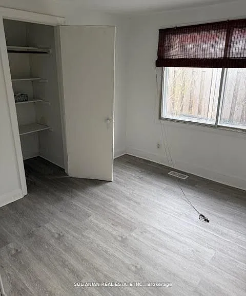 207 Bayview Ave — Photo 5