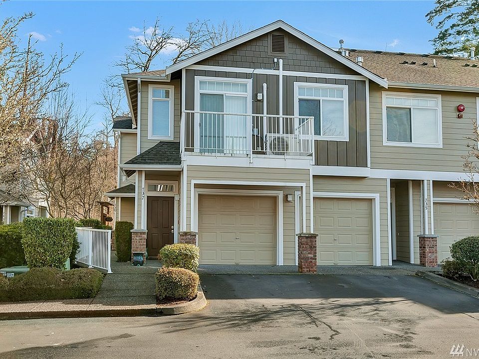 1st image of 739 241st Ln SE
