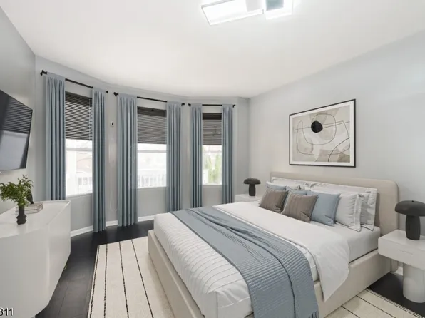 59 Ellington St #1, East Orange, NJ 07017