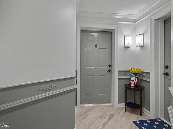 4th image of 259 Beckenham Cir #201-BEL