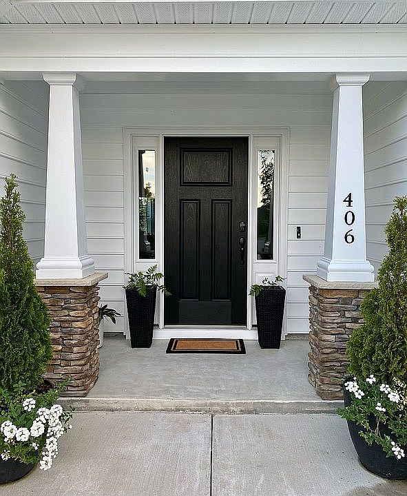 1st image of 406 Castleford Dr