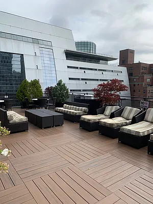 Rented by BROKR.COM | media 24