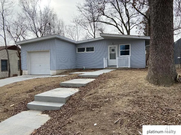 1717 Hill St, Plattsmouth, NE 68048