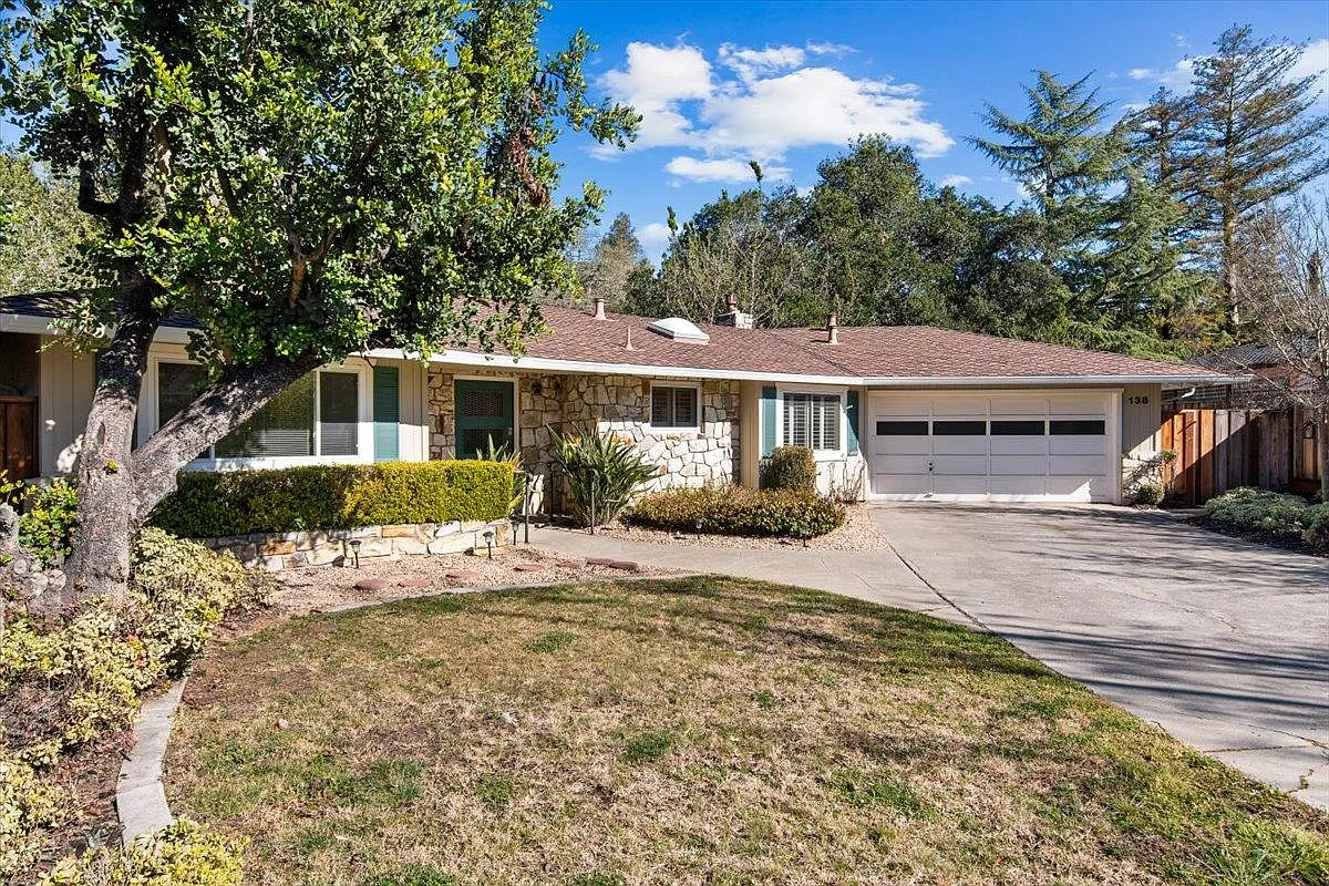 138 Old Adobe Way photo 1