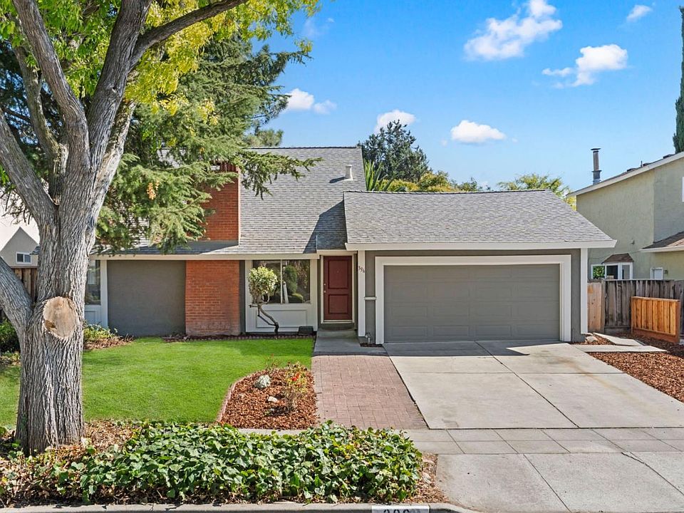 1st image of 396 Vale Dr