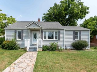 615 Buckingham St, Staunton, VA 24401