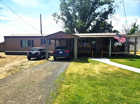 104 W 3rd St, Lacrosse, WA 99143