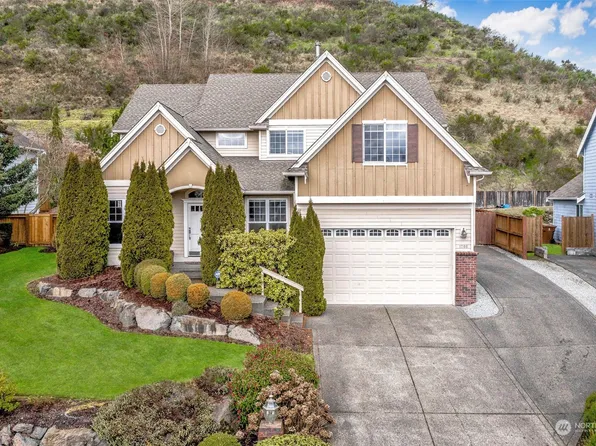 1708 Pointe Woodworth Drive NE, Tacoma, WA 98422