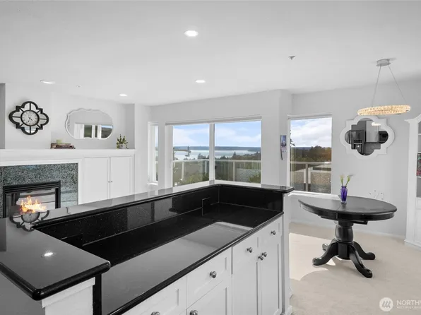 4409 California Avenue SW #503, Seattle, WA 98116
