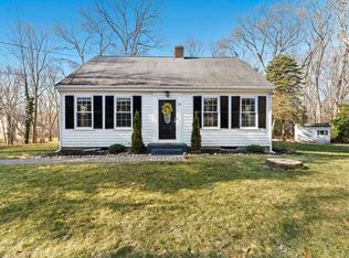 22 Whortleberry Ln, Scituate, MA 02066