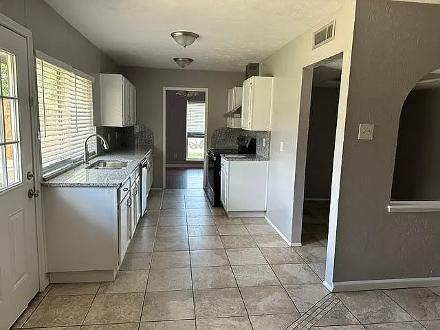 5033 Blue Glen Dr — Photo 5