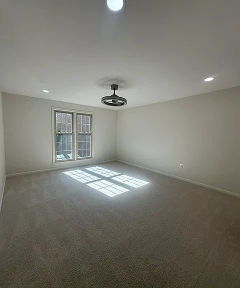 1954 Hopewood Dr — Photo 24