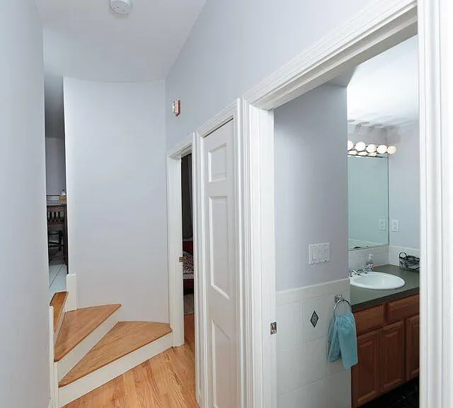 7 Harvard Sq #4B — Photo 9