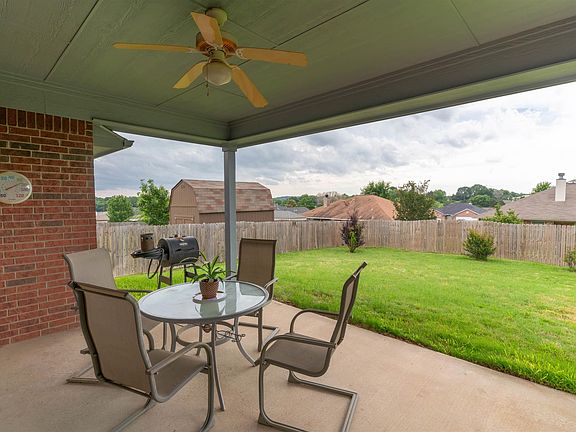 4th image of 11261 Triple Crown Dr