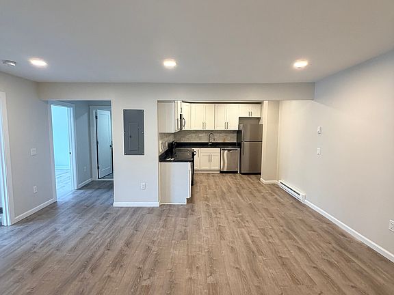 3rd image of 54 Fountain St #303