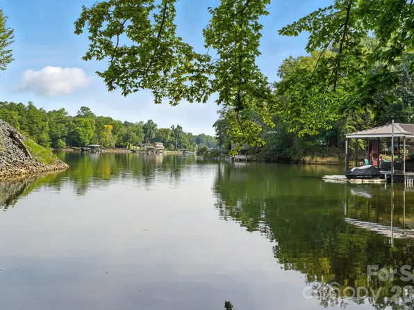 29010 Silver Fox Dr, Fort Mill, SC 29708