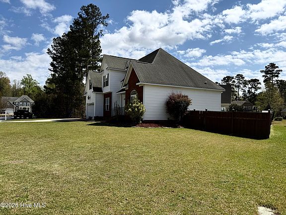 3rd image of 714 Tabard Road