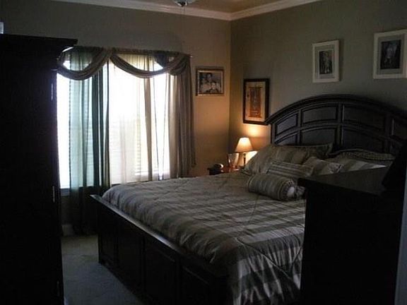 4th image of 2816 Sprig Dr