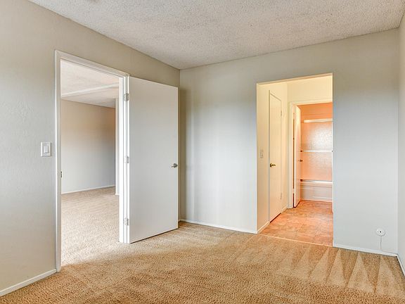 5th image of 2680 Fayette Dr #Ndjscs9mn