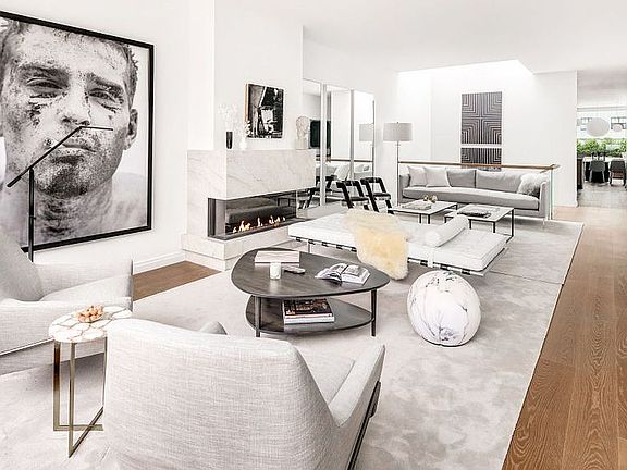 2nd image of 174 Duane St Unit Penthouse