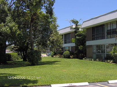 1st image of 2302 Sunrise Blvd #202