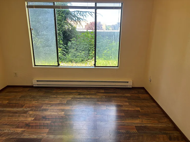 405 E Titus St #102 — Photo 2