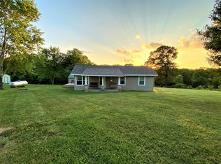 127 Elsey School Rd, Galena, MO 65656
