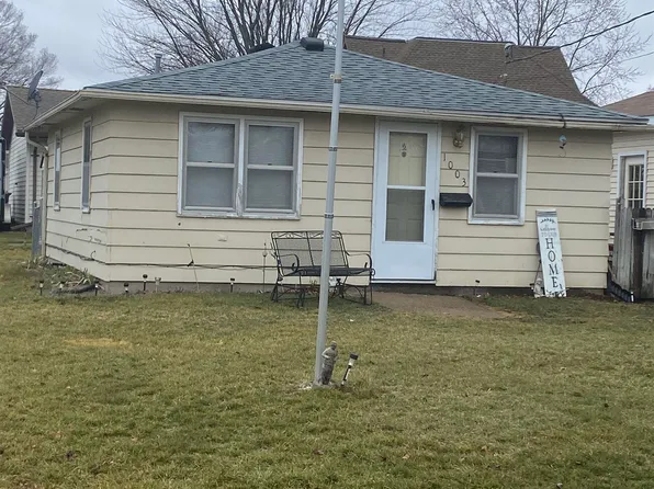 1003 Benton St, La Porte City, IA 50651