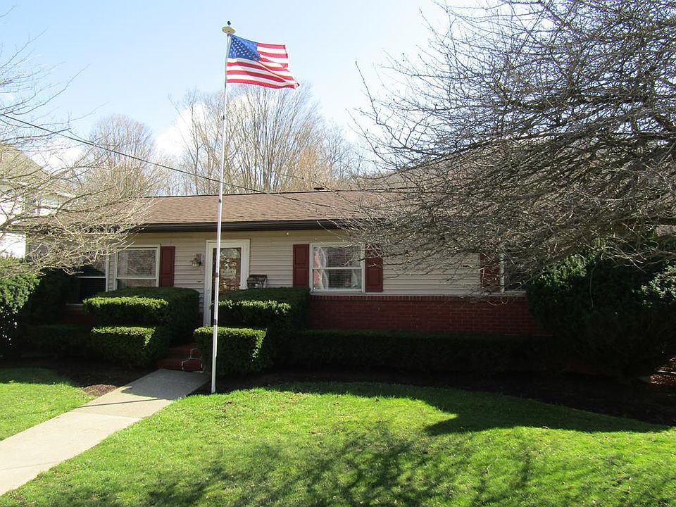 1st image of 136 N Williamson Rd