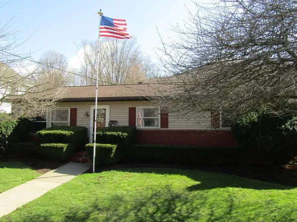 136 N Williamson Rd, Blossburg, PA 16912