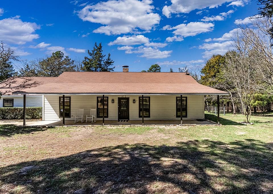 1st image of 812 An County Rd #3194