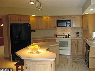 5th image of 1919 Holdens Arbor Cir