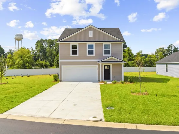 125 Birchwood Dr., Longs, SC 29568