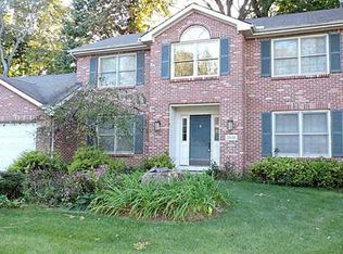 2028 Hunters Run, Holland, OH 43528