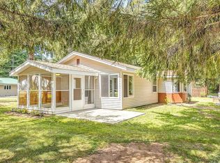 W6498 County Road H, Wild Rose, WI 54984