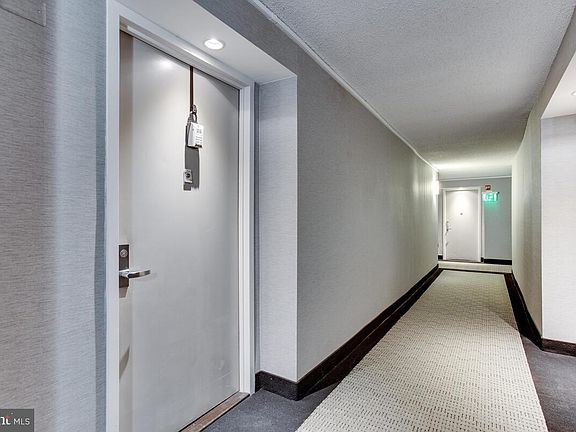 3rd image of 200 N Pickett St APT 1509