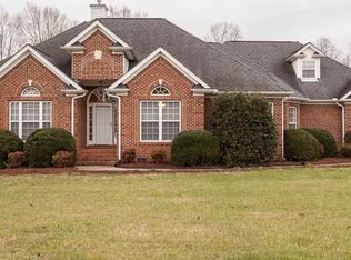 1509 Pitty Pats Path, Zebulon, NC 27597