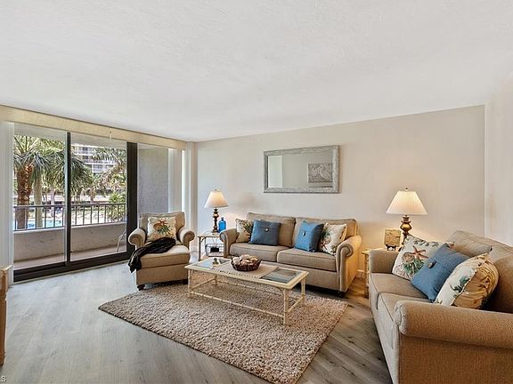 2nd image of 380 Seaview Ct APT 208