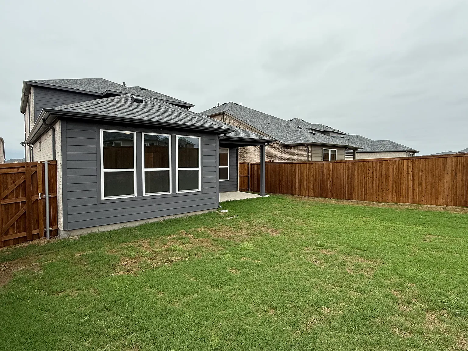 3206 Cordelia Dr — Photo 4