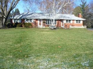 215 Elizabeth St, Yorkville, IL 60560