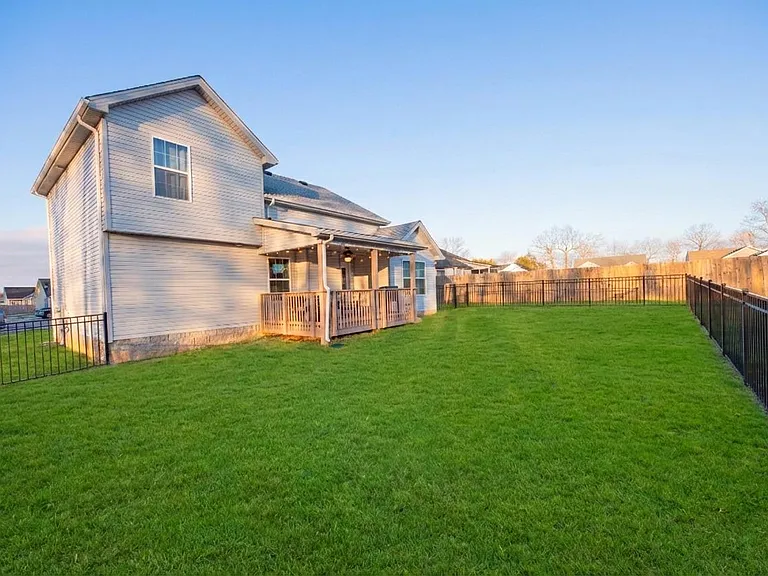 406 Bender Ct — Photo 30
