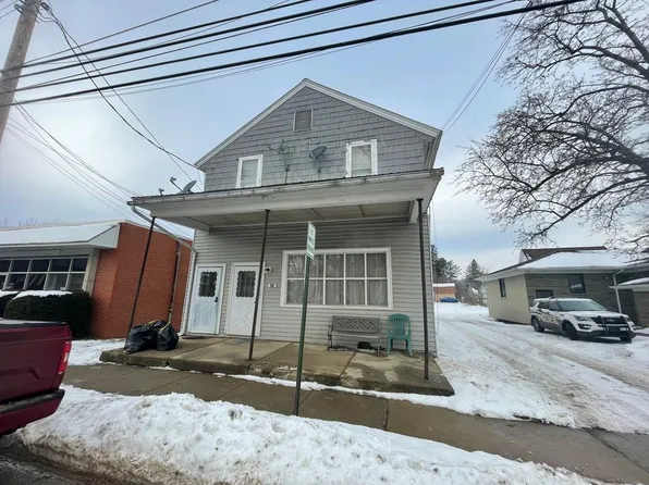 210 W Academy St, Shinglehouse, PA 16748