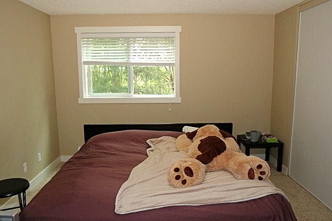 bedroom1
