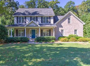 8117 Kelly Oak Dr, Browns Summit, NC 27214