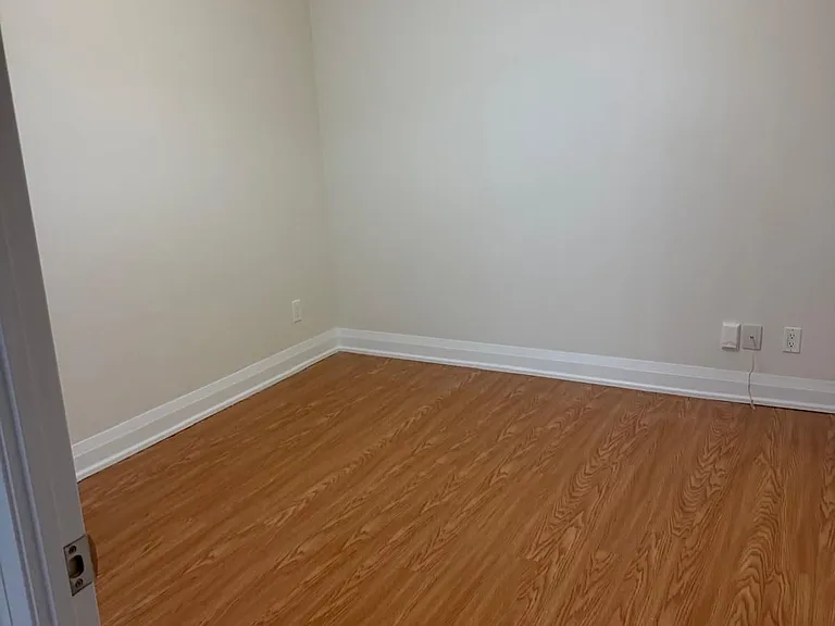 1 Bedford Rd #501 — Photo 4