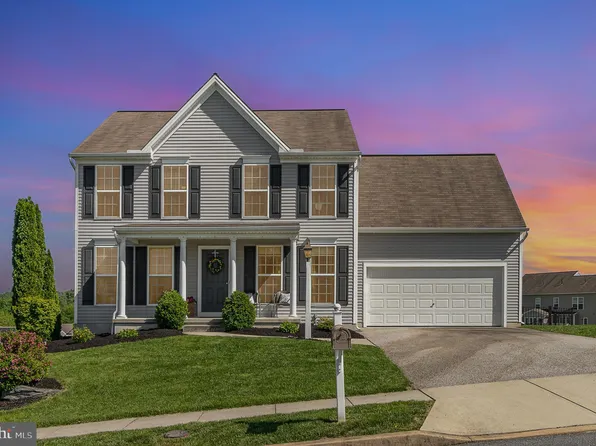 7029 Beech Tree Dr, Harrisburg, PA 17111