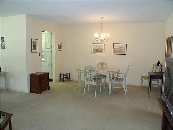 4th image of 670 N High Point Boulevard #C