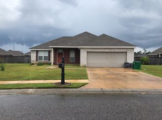 3121 Becky St, Ocean Springs, MS 39564