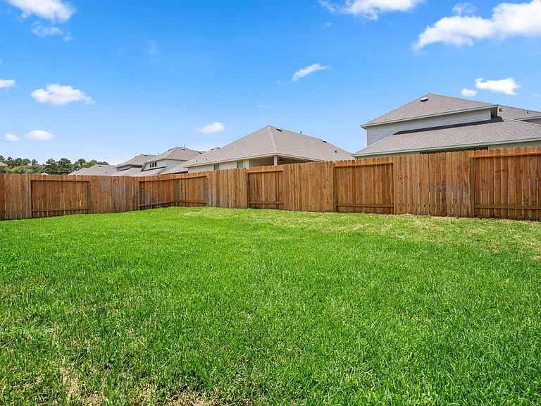 922 Youth Water Rd — Photo 42
